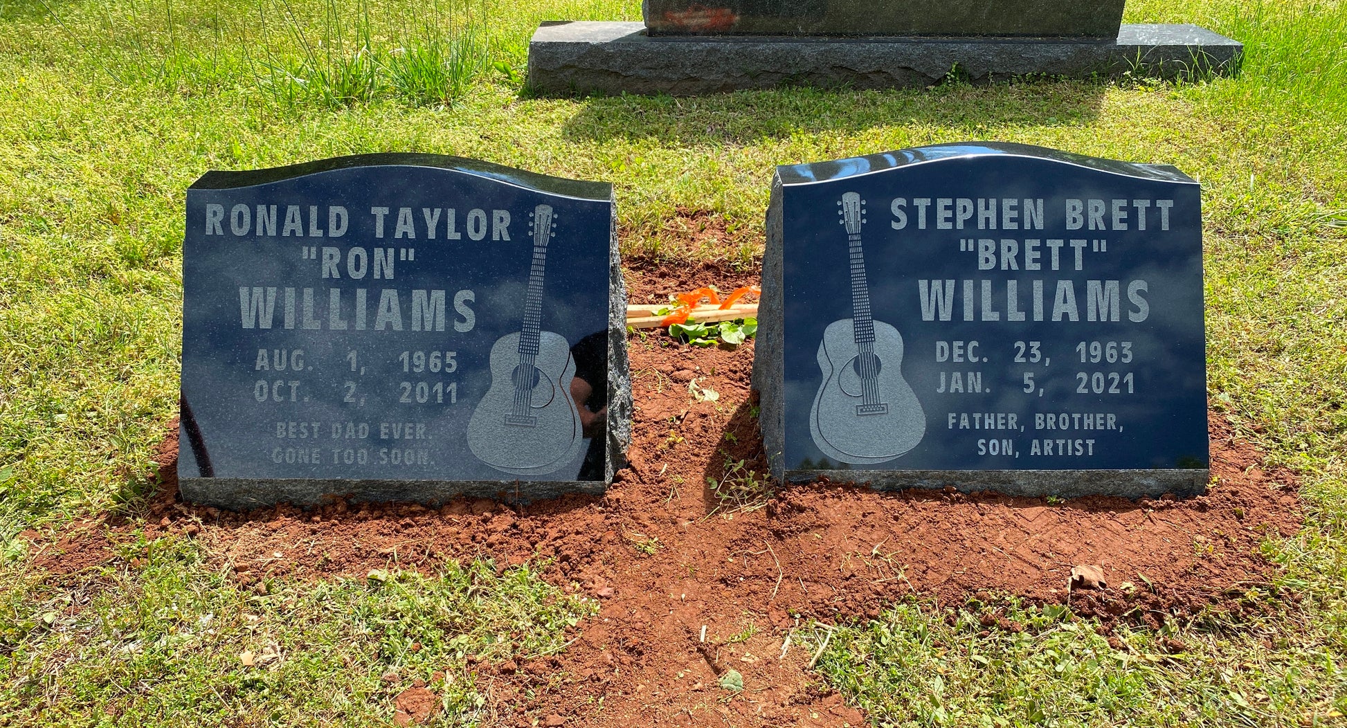 Emerson Monument Company Black Granite Headstone Memorial Slants